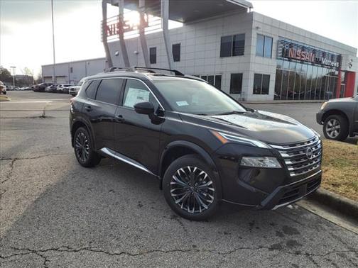 2025 Nissan Rogue Platinum