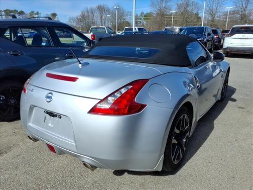 2017 Nissan 370Z Base