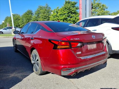 2021 Nissan Altima 2.5 SV
