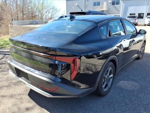 2025 Kia K4 