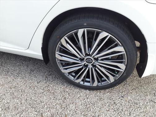 2025 Nissan Altima SL