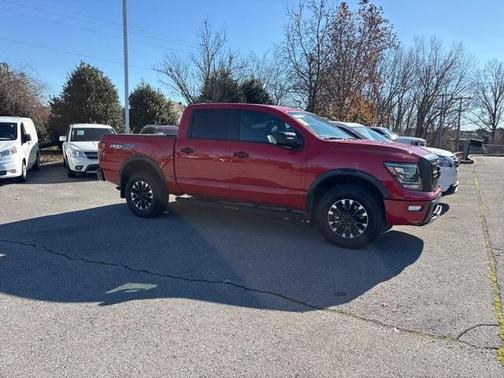 2024 Nissan Titan PRO-4X