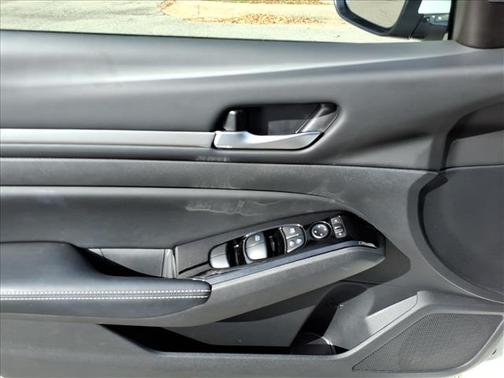 2024 Nissan Altima 2.5 SL