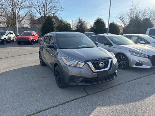 2020 Nissan Kicks S