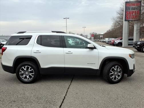 2022 GMC Acadia SLT
