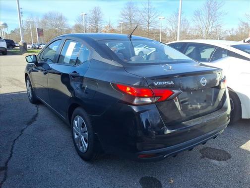 2022 Nissan Versa S