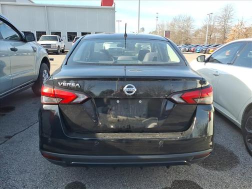 2022 Nissan Versa S