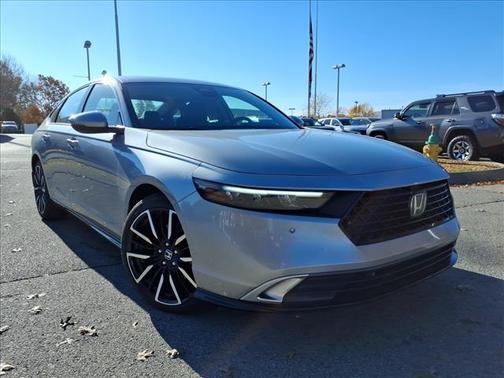 2023 Honda Accord Hybrid Touring