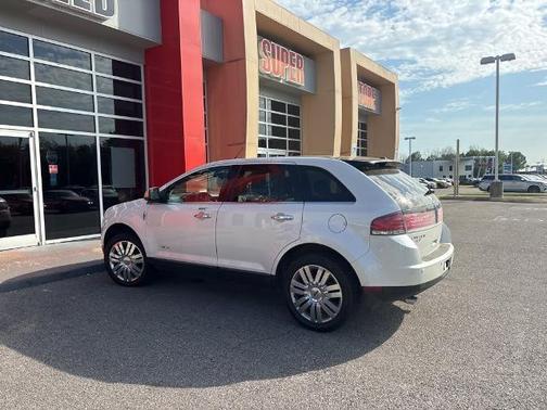 White 2010 Lincoln MKX