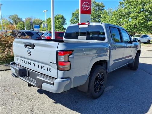 2026 Nissan Frontier SV