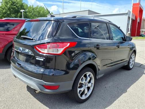 Tuxedo Black Metallic 2014 Ford Escape Titanium
