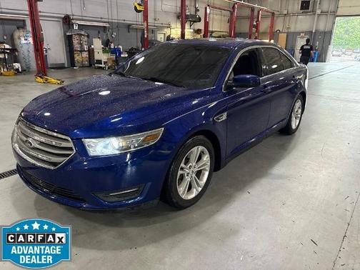 Blue 2013 Ford Taurus SEL