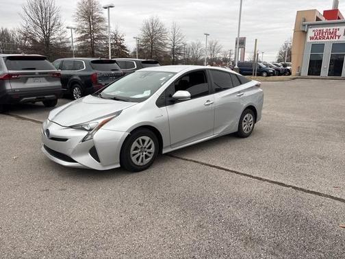 2018 Toyota Prius One