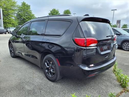 2019 Chrysler Pacifica Touring-L Plus