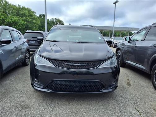 2019 Chrysler Pacifica Touring-L Plus