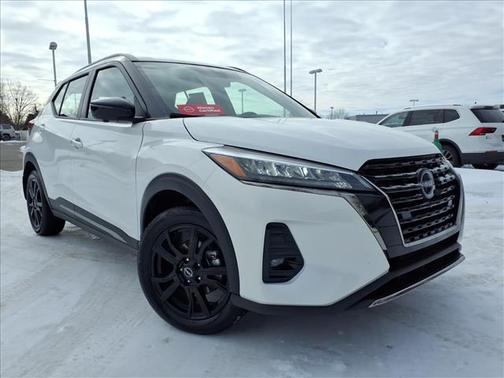 2024 Nissan Kicks SR