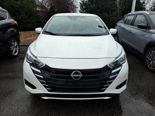 2024 Nissan Versa 1.6 SV