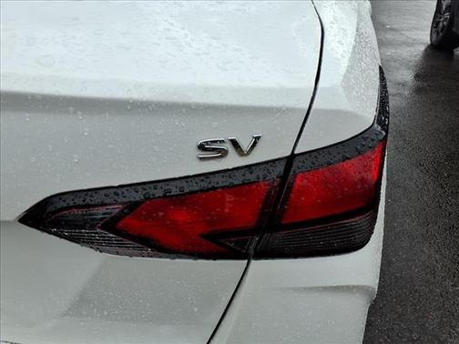 2024 Nissan Versa 1.6 SV
