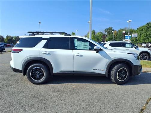 2025 Nissan Pathfinder Rock Creek