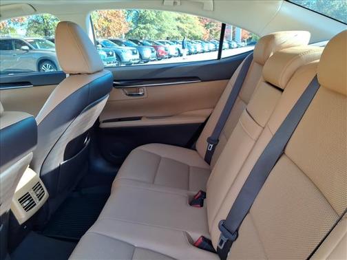 2016 Lexus ES 350 Base
