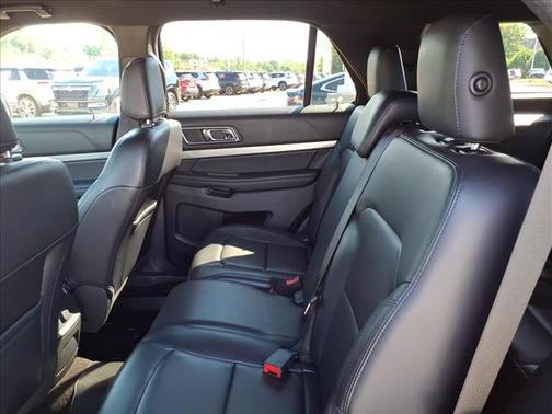 Ruby Red Metallic 2019 Ford Explorer XLT