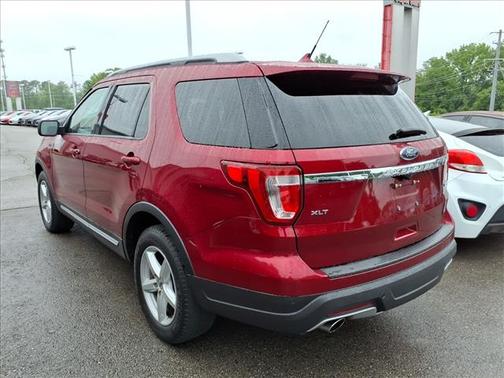 Ruby Red Metallic 2019 Ford Explorer XLT