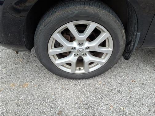 2011 Nissan Rogue SV