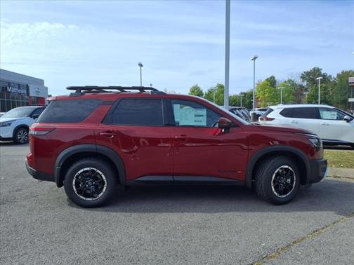 2025 Nissan Pathfinder Rock Creek