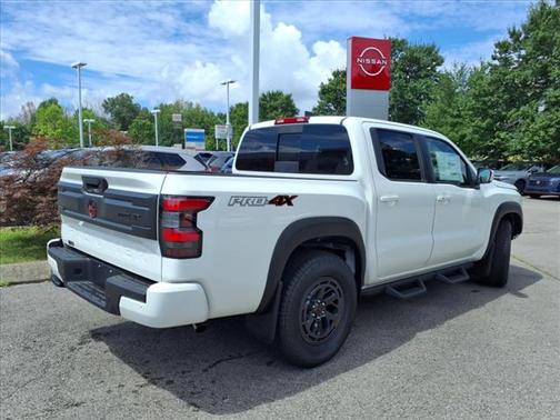 2025 Nissan Frontier PRO-4X