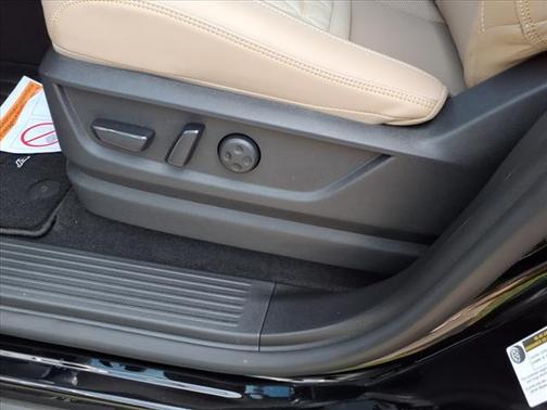 2025 Nissan Armada Platinum