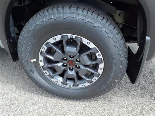 2025 Nissan Frontier PRO-X
