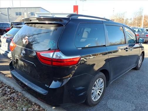 2015 Toyota Sienna XLE Premium