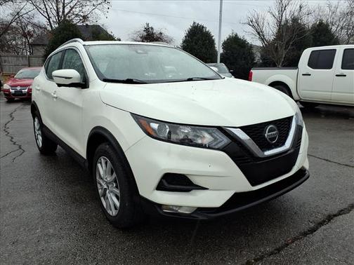 2022 Nissan Rogue Sport SV
