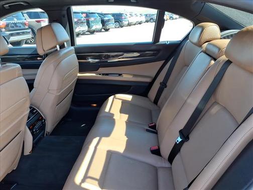 2015 BMW 750 Li xDrive