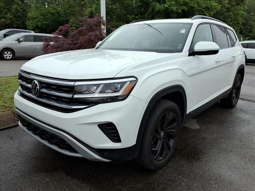 Pure White 2022 Volkswagen Atlas 3.6L SE w/Technology