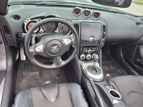 2011 Nissan 370Z Touring