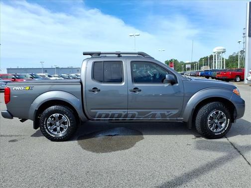 Gun Metallic 2018 Nissan Frontier PRO-4X