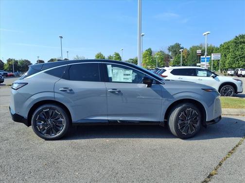 2025 Nissan Murano Platinum