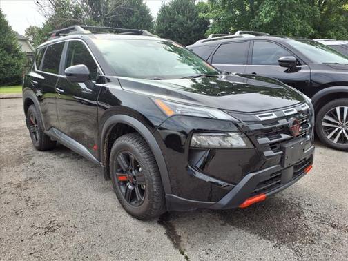 2025 Nissan Rogue CREEK