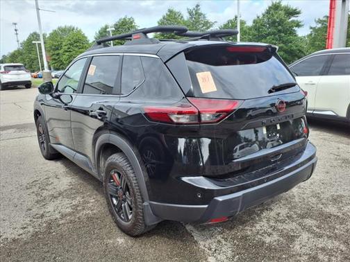 2025 Nissan Rogue CREEK