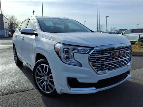 2024 GMC Terrain Denali