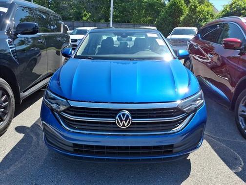 Rising Blue Metallic 2023 Volkswagen Jetta 1.5T SE