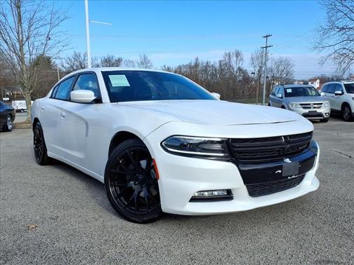 2015 Dodge Charger SXT