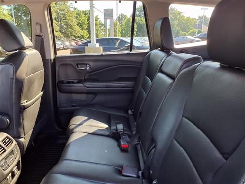 2019 Honda Pilot Touring 8-Passenger