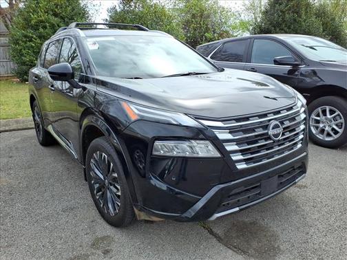 2025 Nissan Rogue Platinum