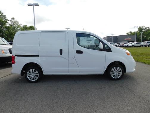 2021 Nissan NV200 SV