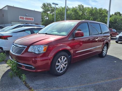 2015 Chrysler Town & Country Touring