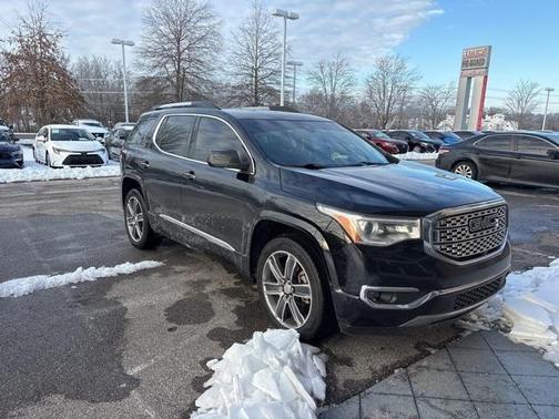 2017 GMC Acadia Denali