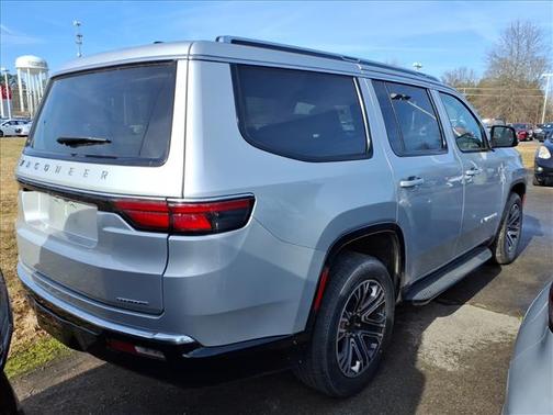 2024 Jeep Wagoneer Series II
