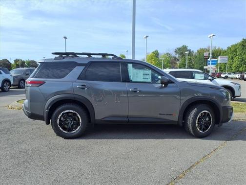2025 Nissan Pathfinder Rock Creek